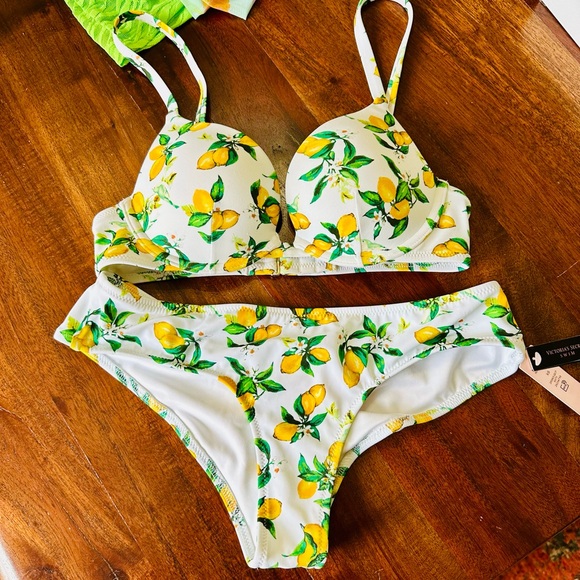 Victoria’s Secret White & Yellow Lemon Bombshell Bra Bikini - Picture 1 of 11